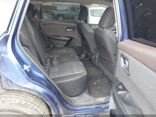 44489403 :رقم المزاد ، 5N1AT3BA7MC743418 vin ، 2021 Nissan Rogue Sv Fwd مزاد بيع