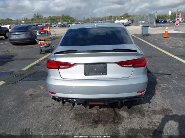 Продаж на аукціоні авто 2018 Audi A3 2.0t Premium/2.0t Tech Premium, vin: WAUAUGFF3J1091822, номер лоту: 44489422