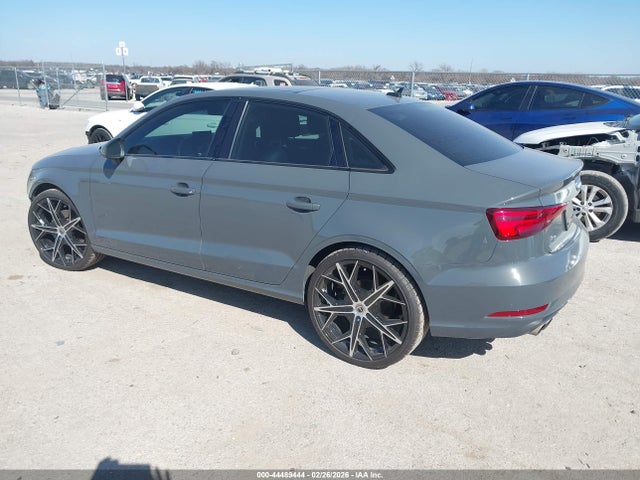 2020 AUDI A3 WAUAUGFF5LA097172 Photo 2