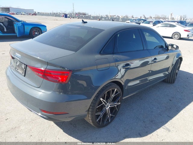2020 AUDI A3 WAUAUGFF5LA097172 Photo 3