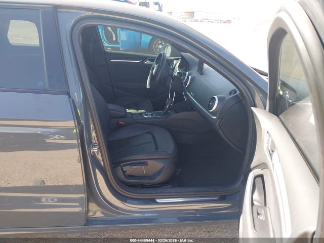 2020 AUDI A3 WAUAUGFF5LA097172 Photo 4