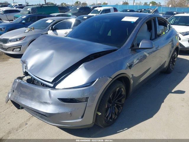 2026 TESLA MODEL Y 7SAYGDED2TF523806 Photo 1