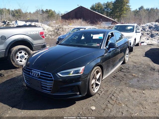 44489468 :رقم المزاد ، WAUFNCF58JA049620 vin ، 2018 Audi A5 2.0t Premium مزاد بيع