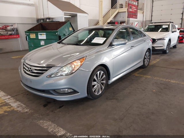 Hyundai Sonata Limited 2014 5NPEC4AC1EH825746 Image 2