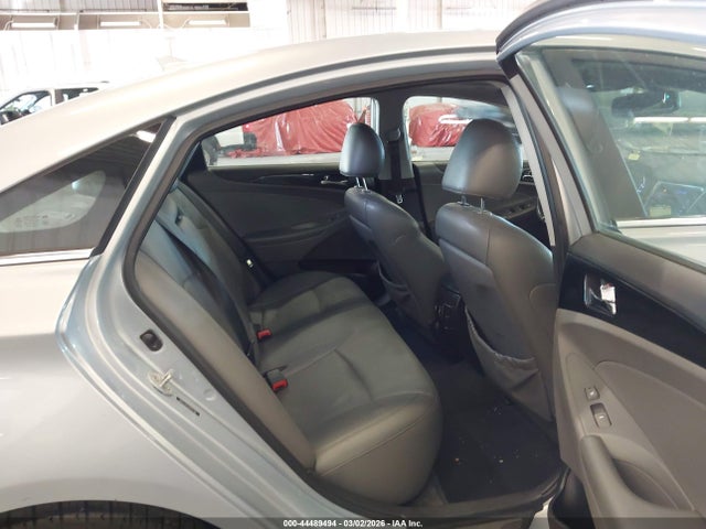 Hyundai Sonata Limited 2014 5NPEC4AC1EH825746 Image 8