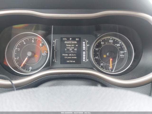 2016 Jeep Cherokee 75th Anniversary მანქანა იყიდება აუქციონზე, vin: 1C4PJLCB7GW256640, აუქციონის ნომერი: 44489498