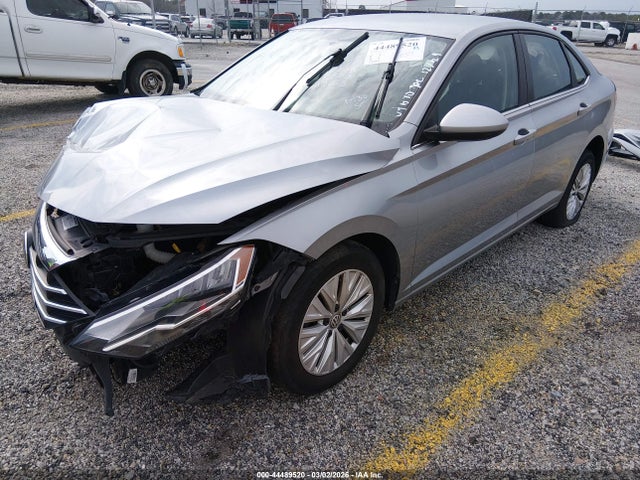 2019 Volkswagen Jetta 1.4t R-line/1.4t S/1.4t Se მანქანა იყიდება აუქციონზე, vin: 3VWCB7BU0KM272433, აუქციონის ნომერი: 44489520
