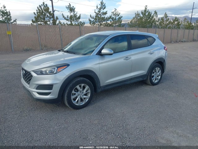 KM8J2CA47KU998382 Hyundai TUCSON SE