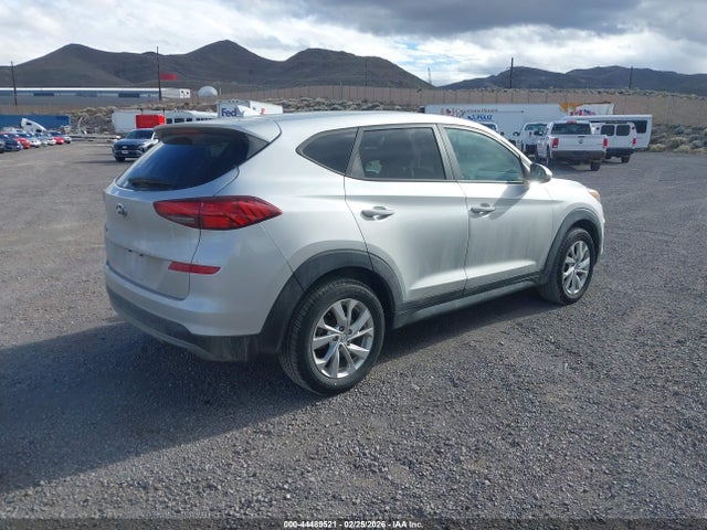 KM8J2CA47KU998382 Hyundai TUCSON SE