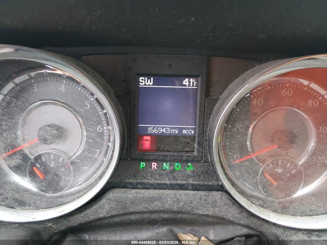 2014 Chrysler Town & Country Limited მანქანა იყიდება აუქციონზე, vin: 2C4RC1GGXER425519, აუქციონის ნომერი: 44489525