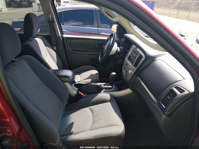 2006 Mazda Tribute I მანქანა იყიდება აუქციონზე, vin: 4F2YZ02Z66KM01053, აუქციონის ნომერი: 44489549