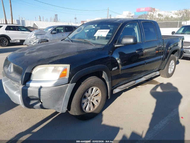 2006 MITSUBISHI RAIDER 1Z7HT38KX6S543049 Photo 1