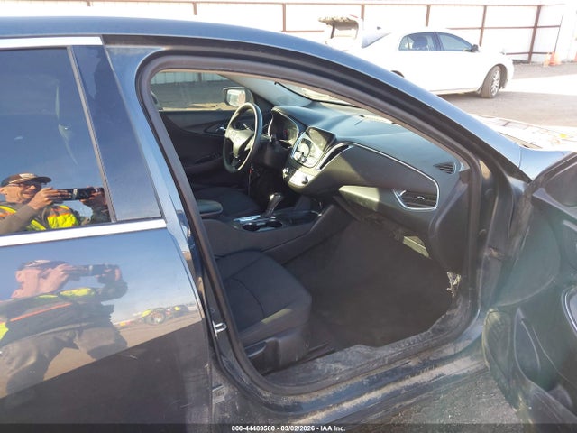 1G1ZD5ST8LF117982 Chevrolet Malibu Fwd Lt