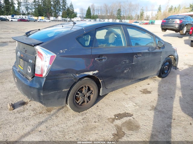 JTDKN3DU9E0365289 Toyota Prius Two