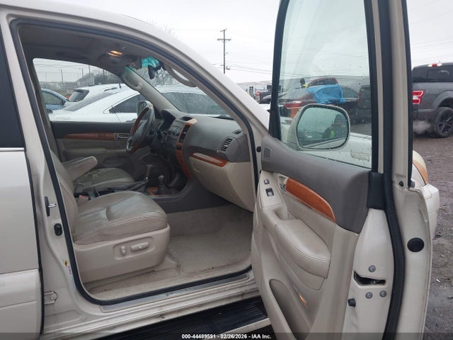 2003 Lexus Gx 470 მანქანა იყიდება აუქციონზე, vin: JTJBT20X430017040, აუქციონის ნომერი: 44489591