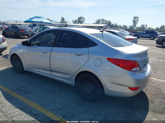 KMHCT4AE8HU179426 Hyundai ACCENT SE