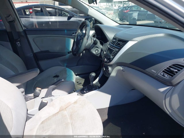KMHCT4AE8HU179426 Hyundai ACCENT SE