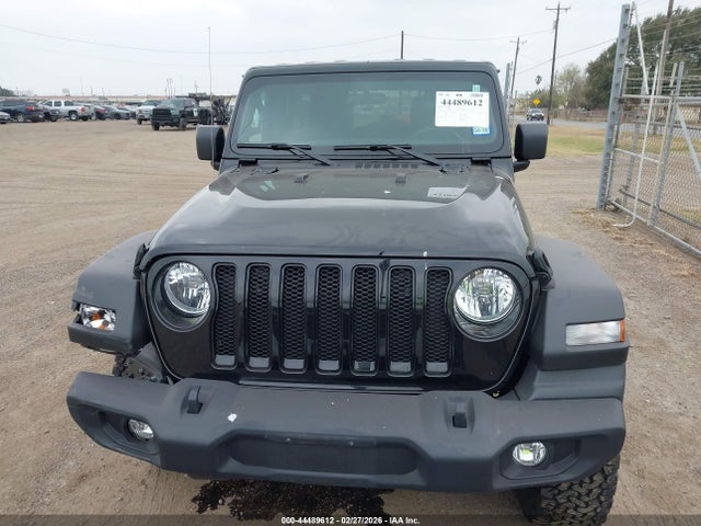 44489612 :رقم المزاد ، 1C4HJXDGXNW163923 vin ، 2022 Jeep Wrangler Unlimited Sport Altitude 4x4 مزاد بيع