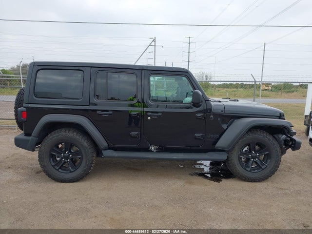 44489612 :رقم المزاد ، 1C4HJXDGXNW163923 vin ، 2022 Jeep Wrangler Unlimited Sport Altitude 4x4 مزاد بيع