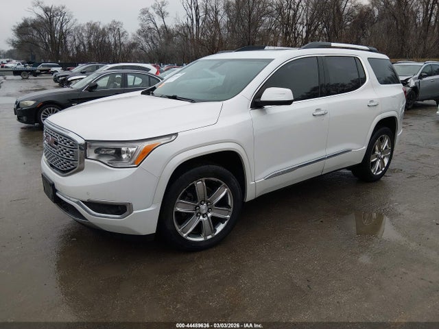 44489636 :رقم المزاد ، 1GKKNXLS1HZ236071 vin ، 2017 Gmc Acadia Denali مزاد بيع
