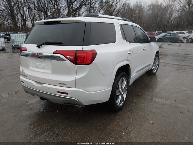 44489636 :رقم المزاد ، 1GKKNXLS1HZ236071 vin ، 2017 Gmc Acadia Denali مزاد بيع