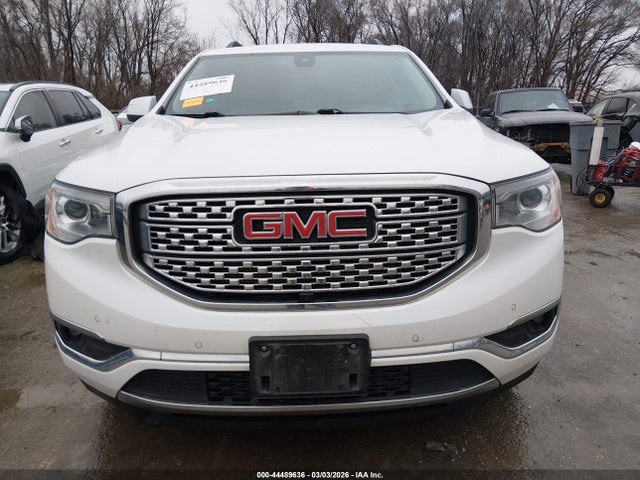 44489636 :رقم المزاد ، 1GKKNXLS1HZ236071 vin ، 2017 Gmc Acadia Denali مزاد بيع