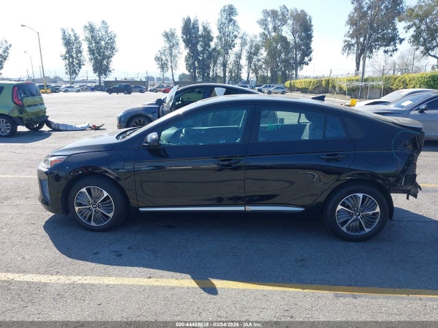 KMHC65LD4MU261214 Hyundai Ioniq Plug-in Hybrid Se