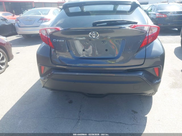 NMTKHMBX7JR060728 Toyota C-HR XLE