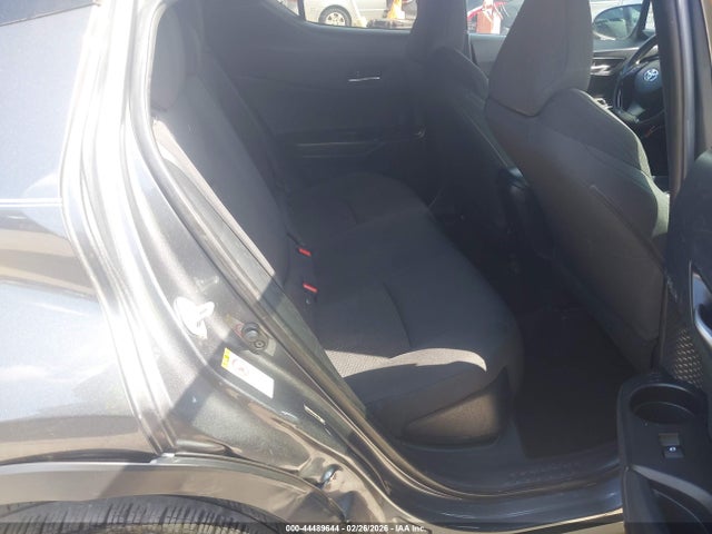 NMTKHMBX7JR060728 Toyota C-HR XLE