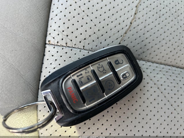 2017 CHRYSLER PACIFICA 2C4RC1EGXHR660719 Photo 10