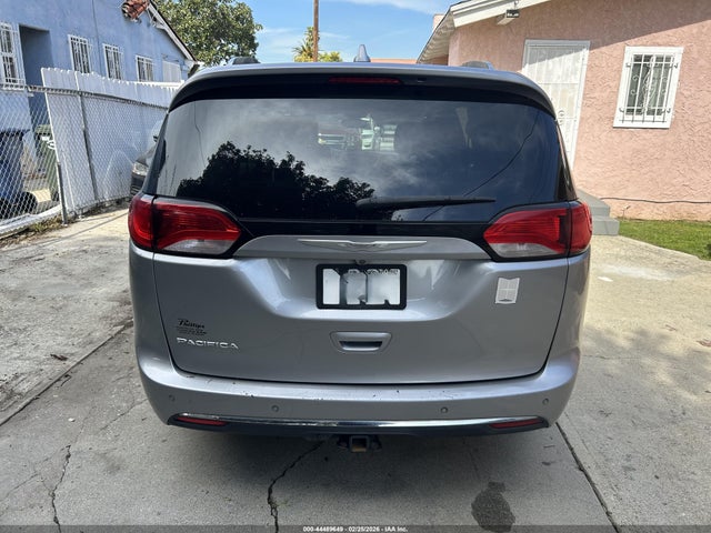 Aukcja sprzedaży 2017 Chrysler Pacifica Touring-l Plus, vin: 2C4RC1EGXHR660719, numer aukcji: 44489649