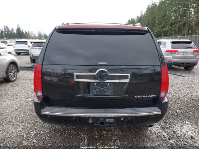 2008 Cadillac Escalade Standard მანქანა იყიდება აუქციონზე, vin: 1GYEC63848R220048, აუქციონის ნომერი: 44489696