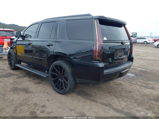 44489734 :رقم المزاد ، 1GYS4DKJ2GR138066 vin ، 2016 Cadillac Escalade Platinum مزاد بيع