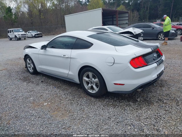 Ford Mustang Ecoboost 2018 1FA6P8TH3J5118589 Image 3