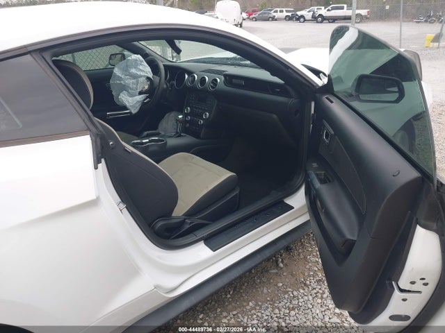 Ford Mustang Ecoboost 2018 1FA6P8TH3J5118589 Image 5