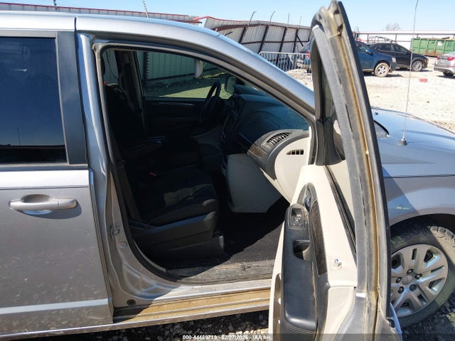 2C4RDGBG2JR161598 Dodge Grand Caravan Se