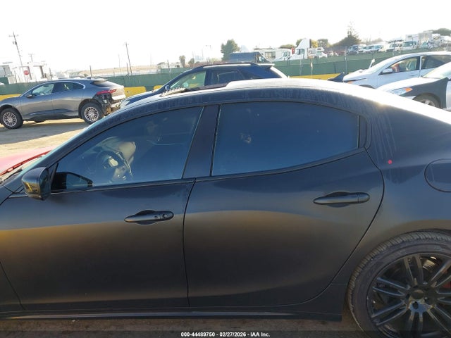 Maserati Ghibli S Q4 2014 ZAM57RTA8E1097097 Image 14