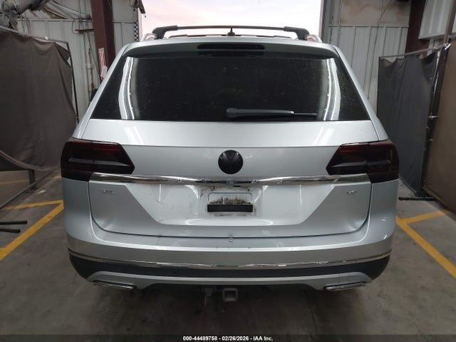 Продажа на аукционе авто 2018 Volkswagen Atlas 3.6l V6 Sel, vin: 1V2ER2CA4JC511589, номер лота: 44489758