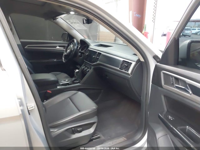 Продажа на аукционе авто 2018 Volkswagen Atlas 3.6l V6 Sel, vin: 1V2ER2CA4JC511589, номер лота: 44489758