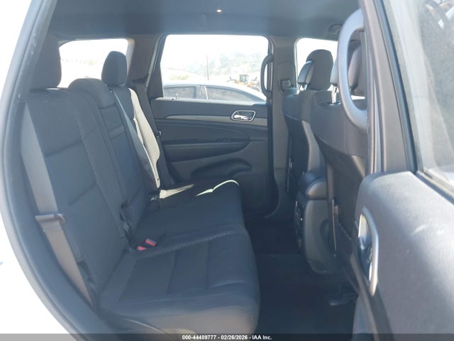 1C4RJFAG1KC620506 Jeep Grand Cherokee Upland 4x4