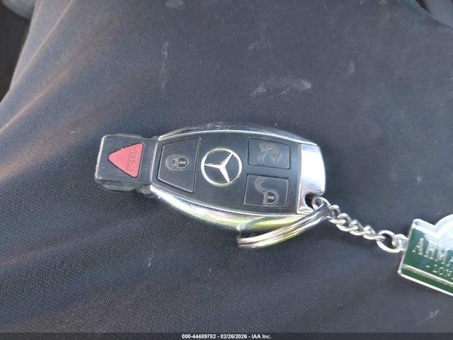 Продажа на аукционе авто 2011 Mercedes-benz Glk 350 4matic, vin: WDCGG8HBXBF661298, номер лота: 44489782