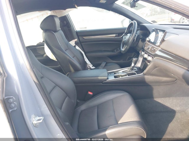 Продажа на аукционе авто 2022 Honda Accord Sport, vin: 1HGCV1F37NA015300, номер лота: 44489799
