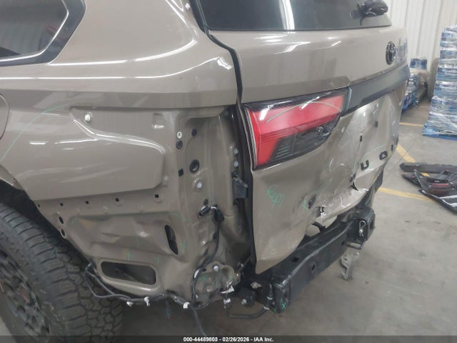 Toyota Sequoia Trd Pro 2025 7SVAAABA6SX057395 Image 6