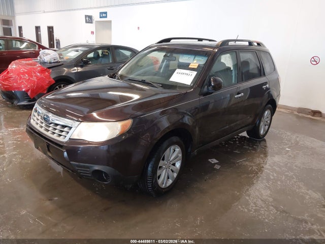 44489811 :رقم المزاد ، JF2SHADC6DH417871 vin ، 2013 Subaru Forester 2.5x Premium مزاد بيع