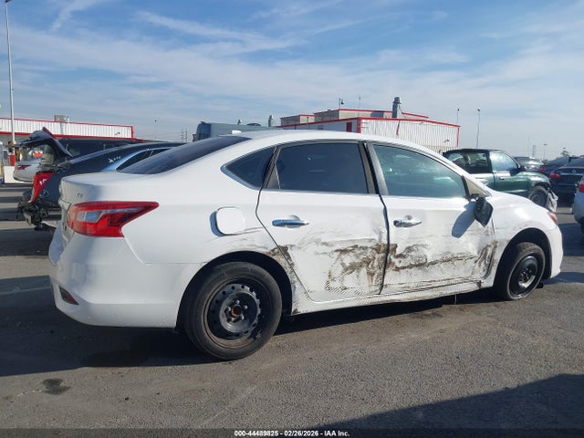 3N1AB7AP3GY269616 Nissan SENTRA SV