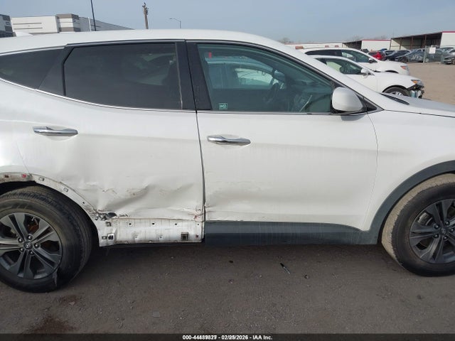2016 Hyundai Santa Fe Sport 2.4l მანქანა იყიდება აუქციონზე, vin: 5XYZTDLB2GG361303, აუქციონის ნომერი: 44489827