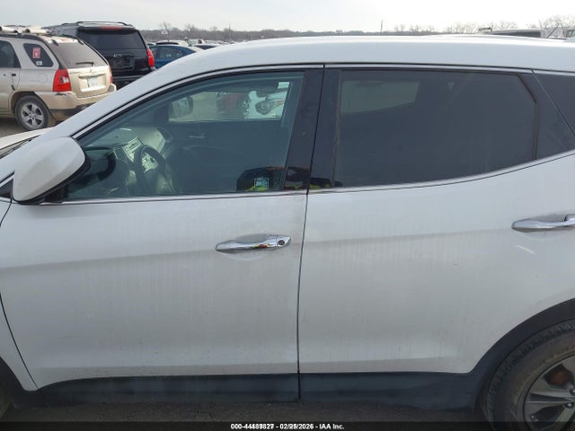 2016 Hyundai Santa Fe Sport 2.4l მანქანა იყიდება აუქციონზე, vin: 5XYZTDLB2GG361303, აუქციონის ნომერი: 44489827