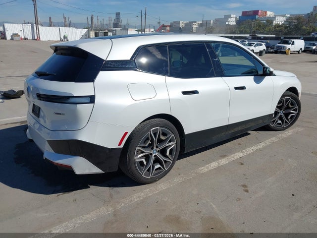 2023 BMW IX WB523CF06PCL56269 Photo 3