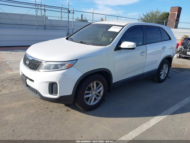 5XYKT3A69FG618215 KIA SORENTO LX