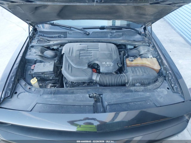Dodge Challenger Sxt 2018 2C3CDZAG5JH172429 Image 10